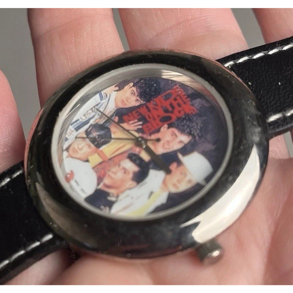 New Kids On the Block Watch Leather Strap Jacques Farel NKOTB Needs Battery 90s - Picture 2 of 16